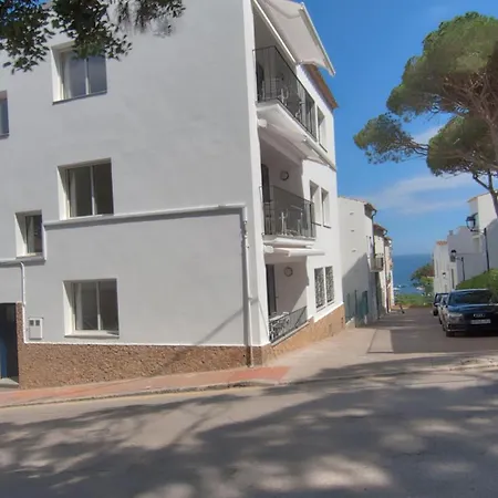 Apartament Sant Roc A Minute From The