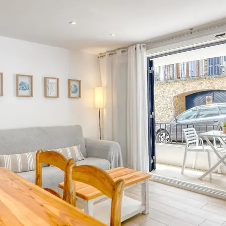 Sant Roc A Minute From The Apartament Calella De Palafrugell