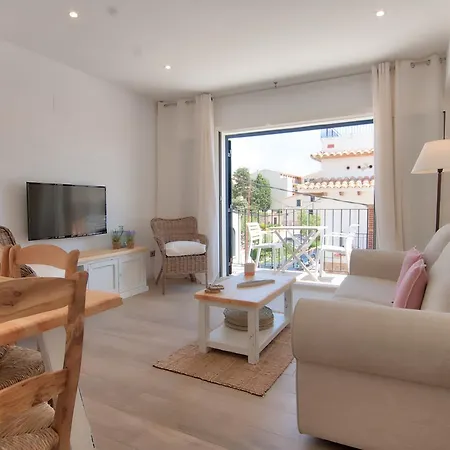 Apartment Sant Roc A Minute From The Calella De Palafrugell